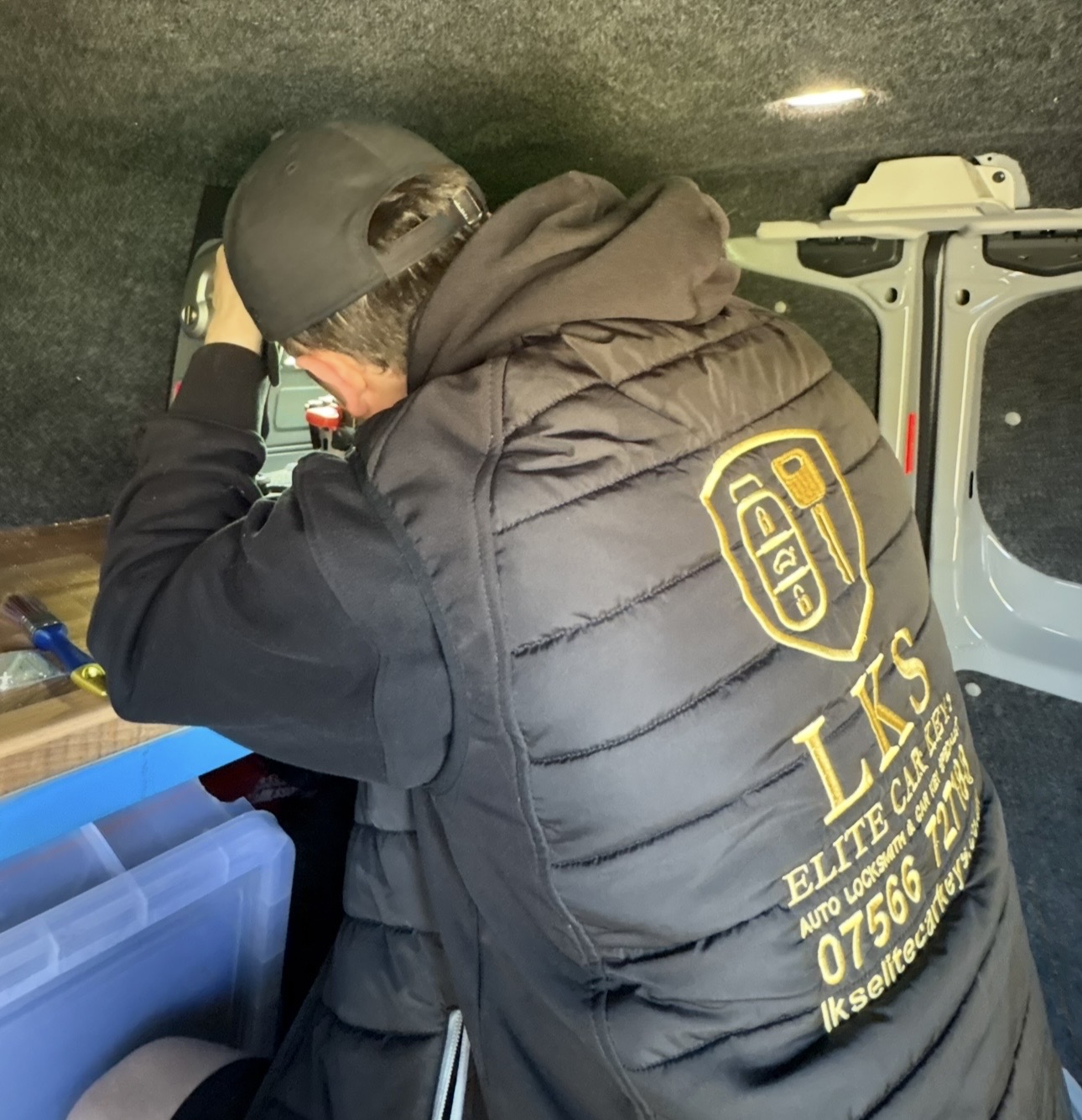 Auto Locksmith Key Cutting